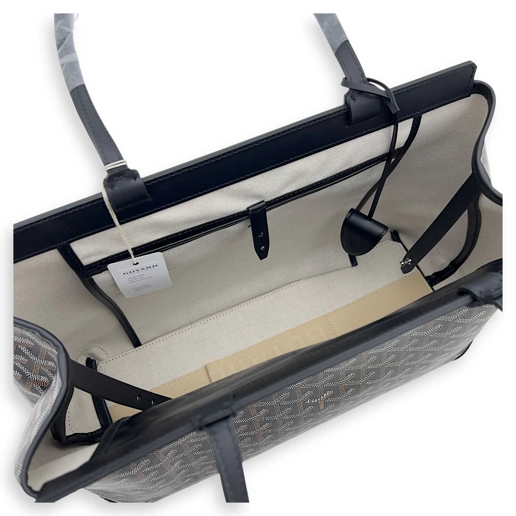 Bellechasse Tote Bag Black in Coated Canvas